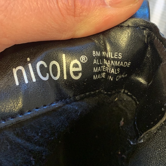 Boots - Picture 4 of 7